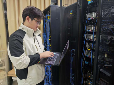 融合AI與大數(shù)據(jù) 光痕感知守護(hù)數(shù)字世界的安全網(wǎng)絡(luò)技術(shù)研發(fā)